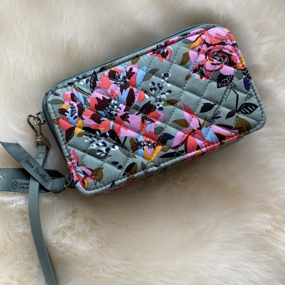 VERA BRADLEY RFID All in One Crossbody Bag in Recycled Cotton - Picture 7 of 7